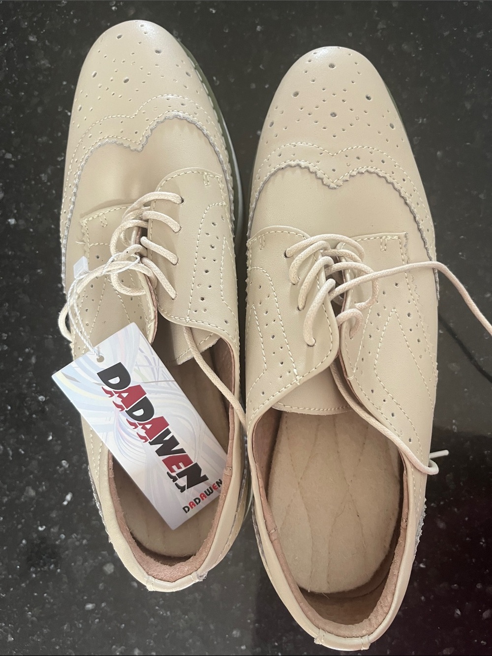 Dadawen Women's Cream Wingtip Lace-Up Sneakers